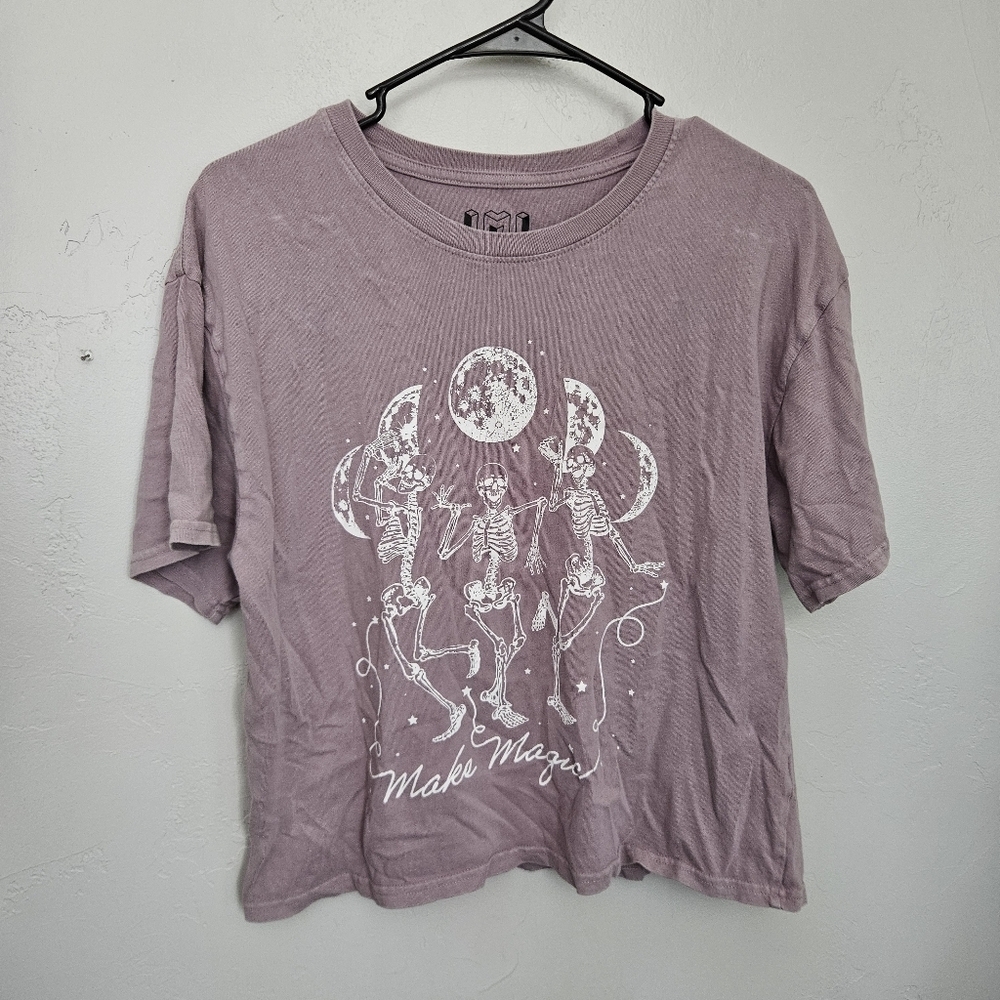 IML Isaac Morris Women's Medium Purple Graphic Tee Short Sleeve Skeleton Moon